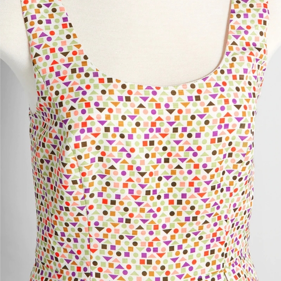 🎉NWT🎉 Retro Romper Size Small - Picture 2 of 7